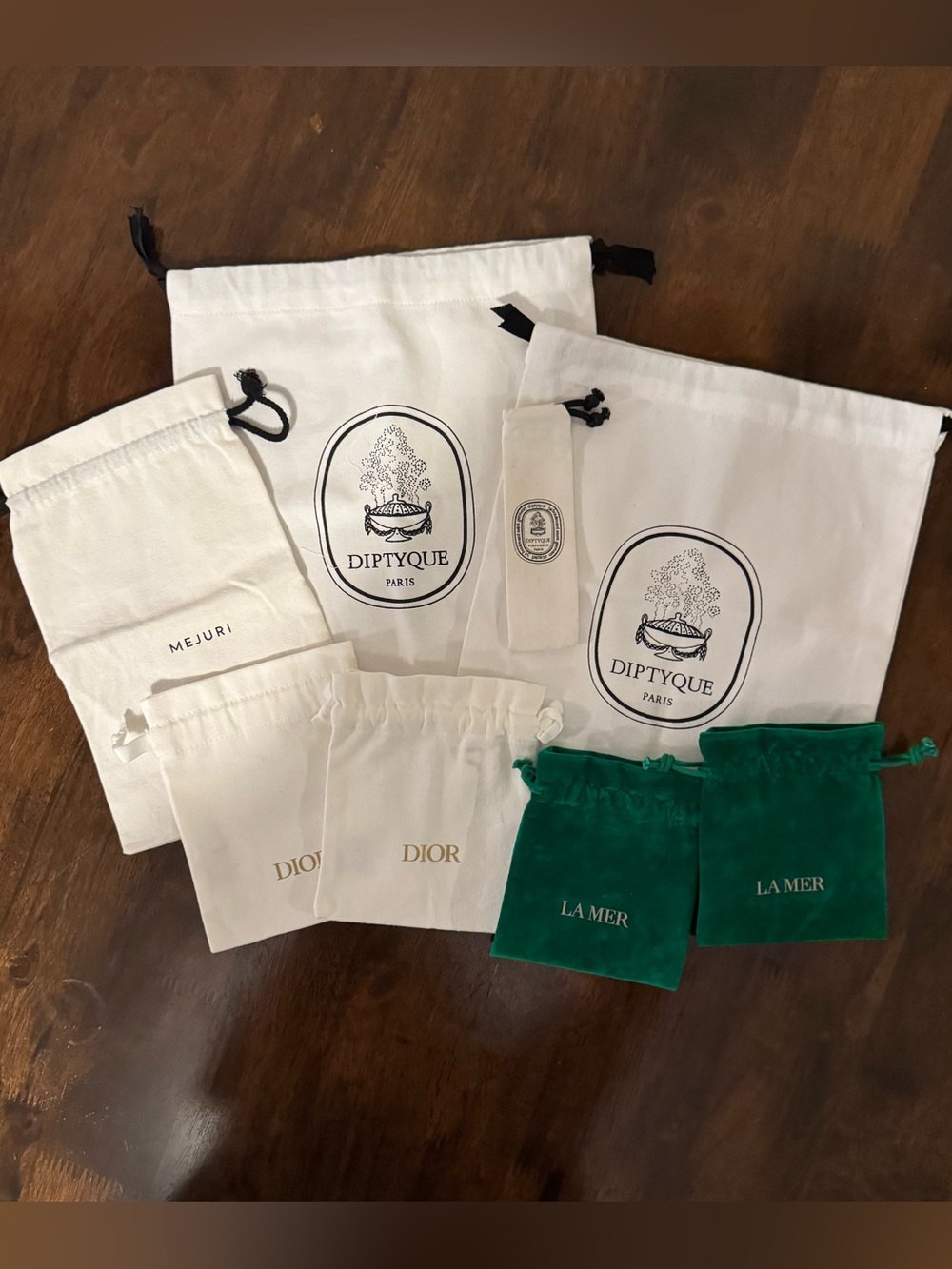 Set of 8 Luxury Dust Bags